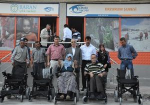 Engelliler gözyaşlarını tutamadı